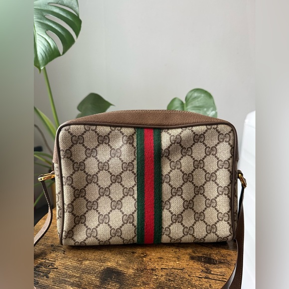 Gucci Crossbody Bag - Picture 7 of 13